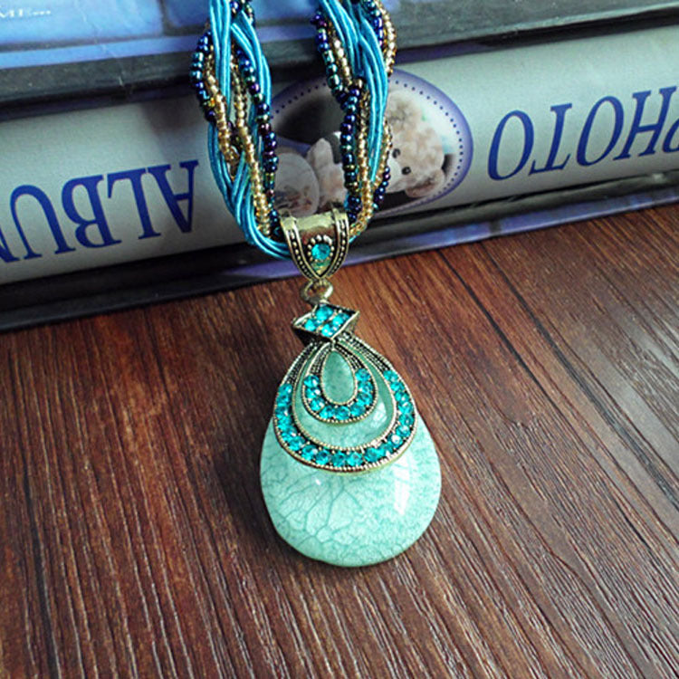 Vintage Turquoise Rhinestone Necklace