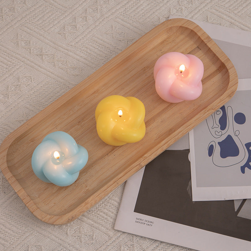 Knot Shaped Soy Wax Candle